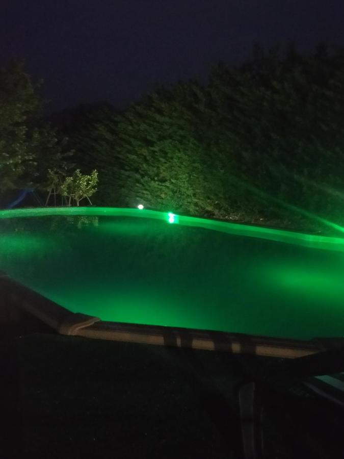 Mansarda Viti - Sguardo Su Frontone - Apartamento Exterior foto