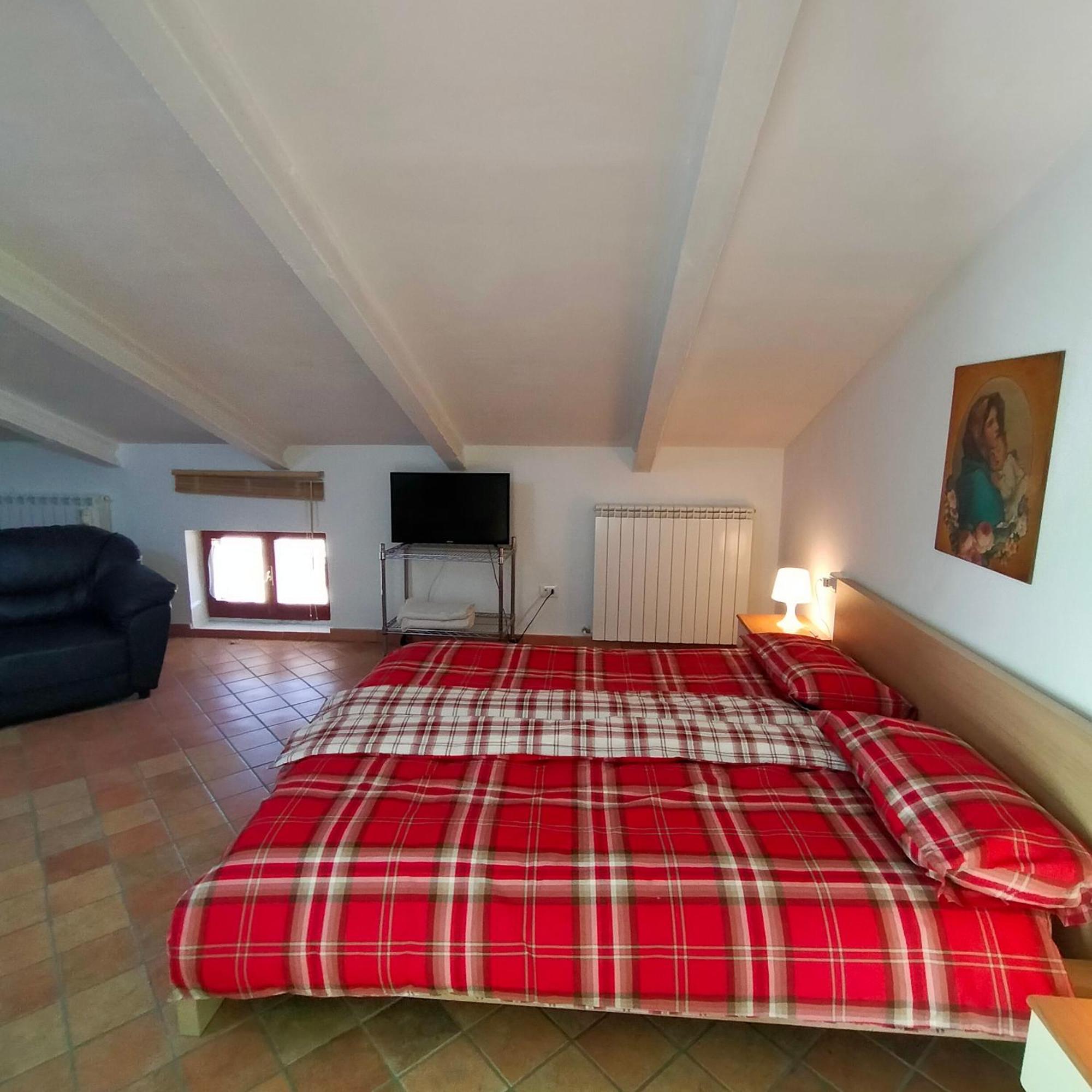 Mansarda Viti - Sguardo Su Frontone - Apartamento Exterior foto