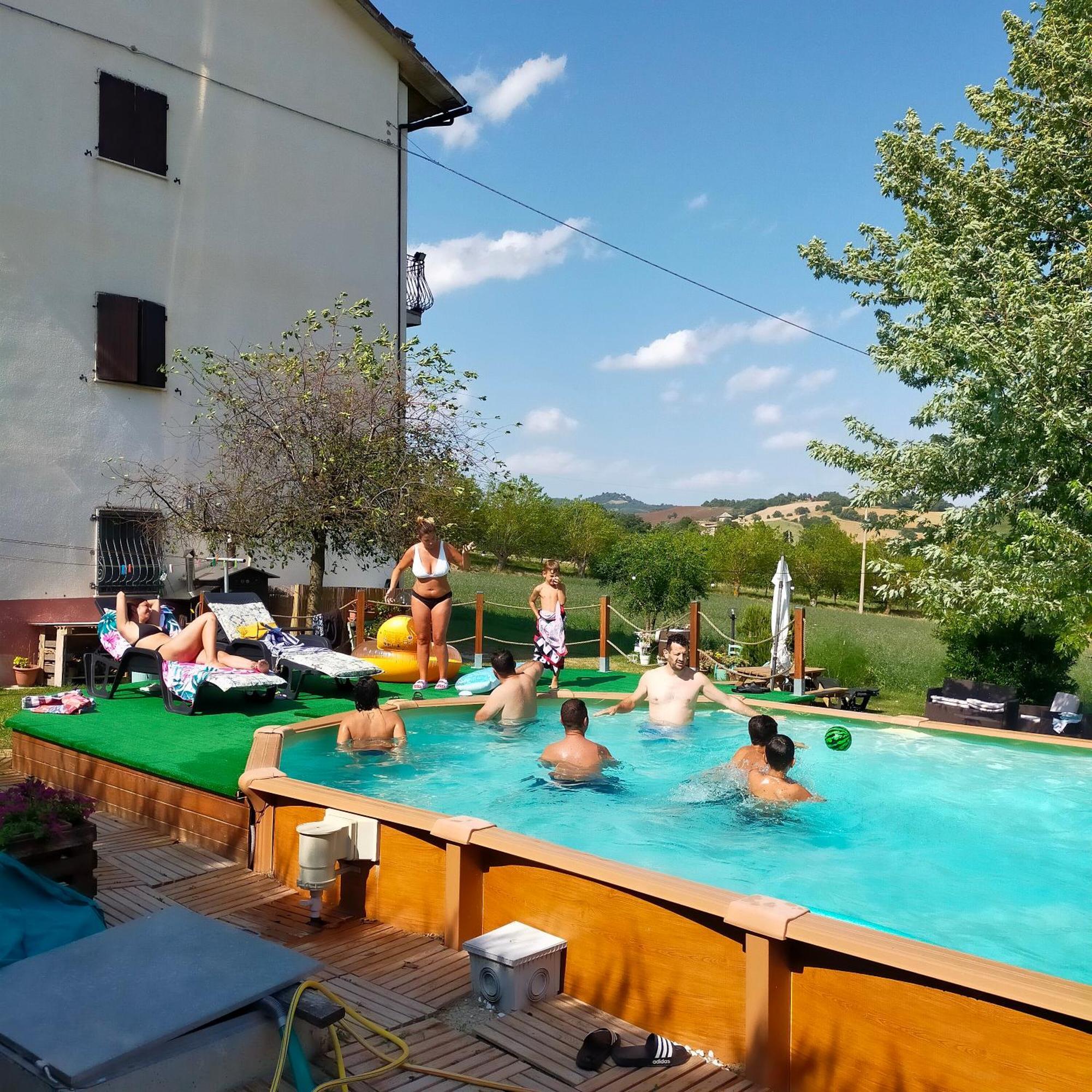 Mansarda Viti - Sguardo Su Frontone - Apartamento Exterior foto
