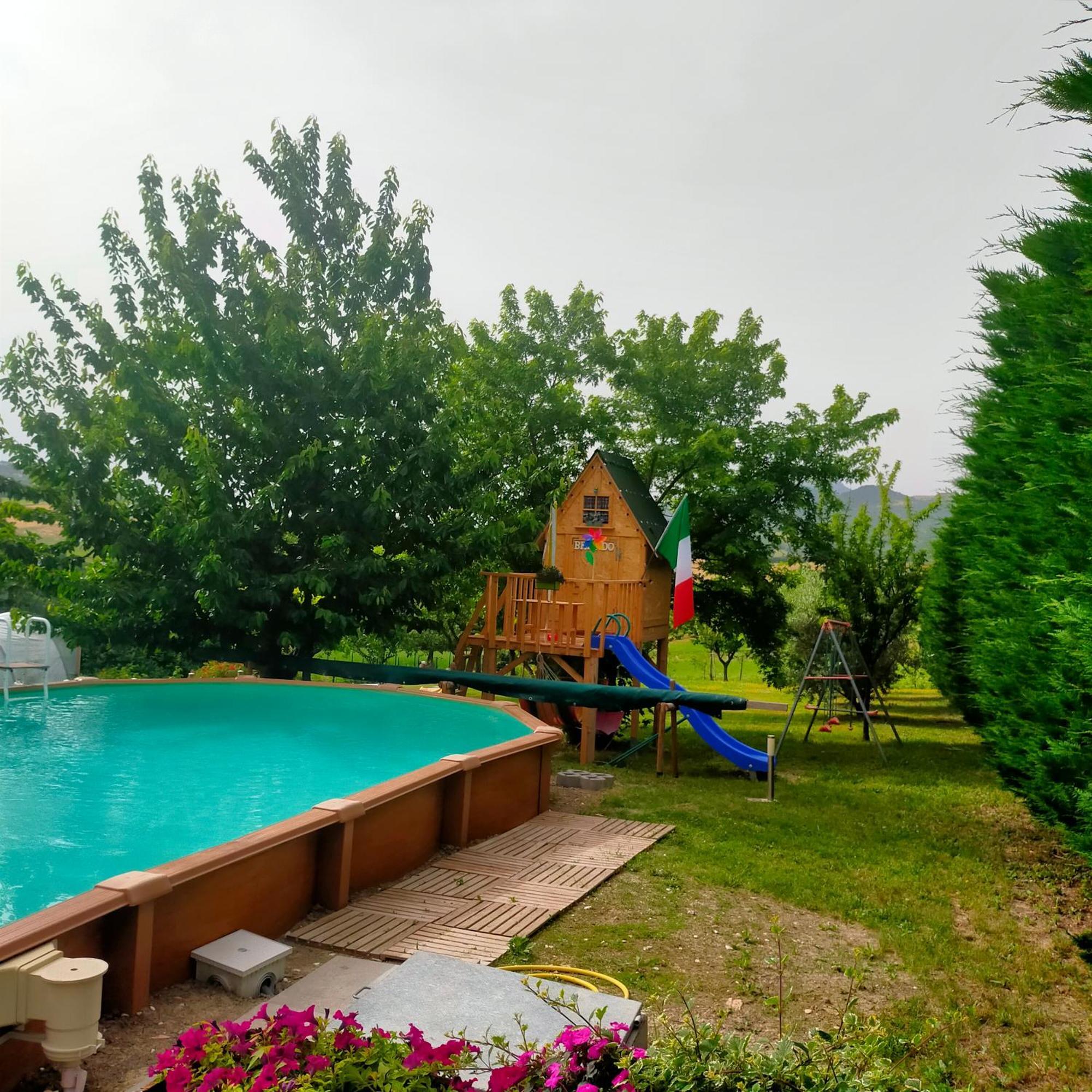 Mansarda Viti - Sguardo Su Frontone - Apartamento Exterior foto